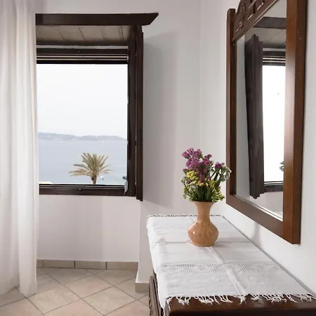 Apart Otel Castle Memories Naxos City