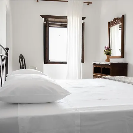 Castle Memories Apart Otel Naxos City